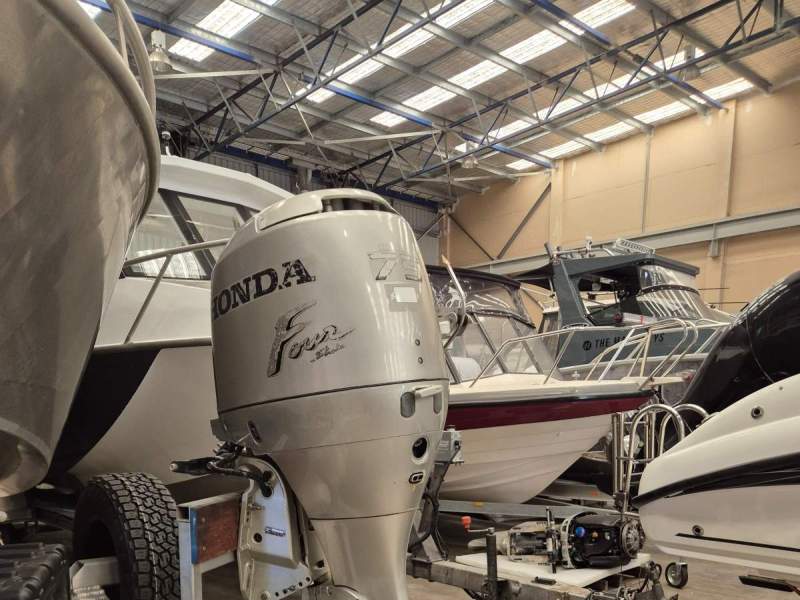 Honda 2000 75hp XL shaft 4 stroke outboard