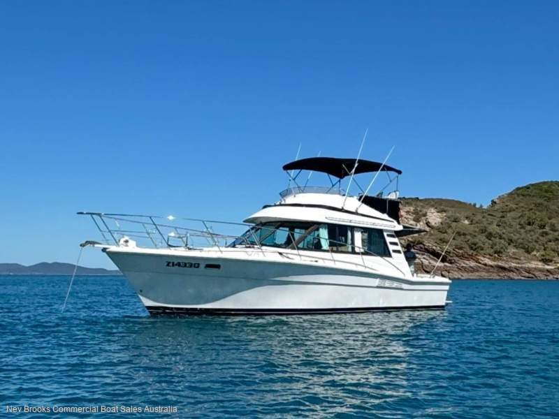 Riviera 36 Platinum Flybridge