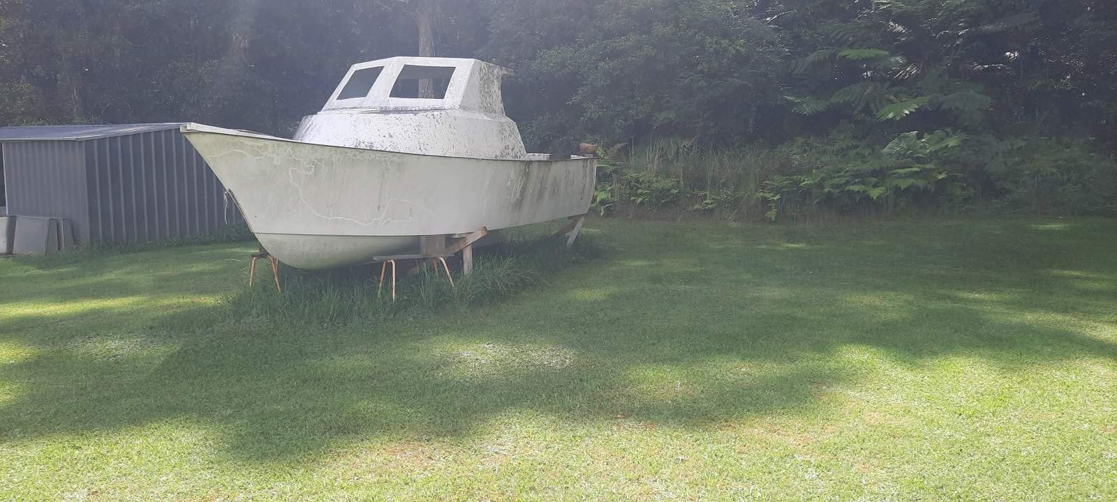 Barwon Banks Hull, deck, stainless steel tanks, trailer