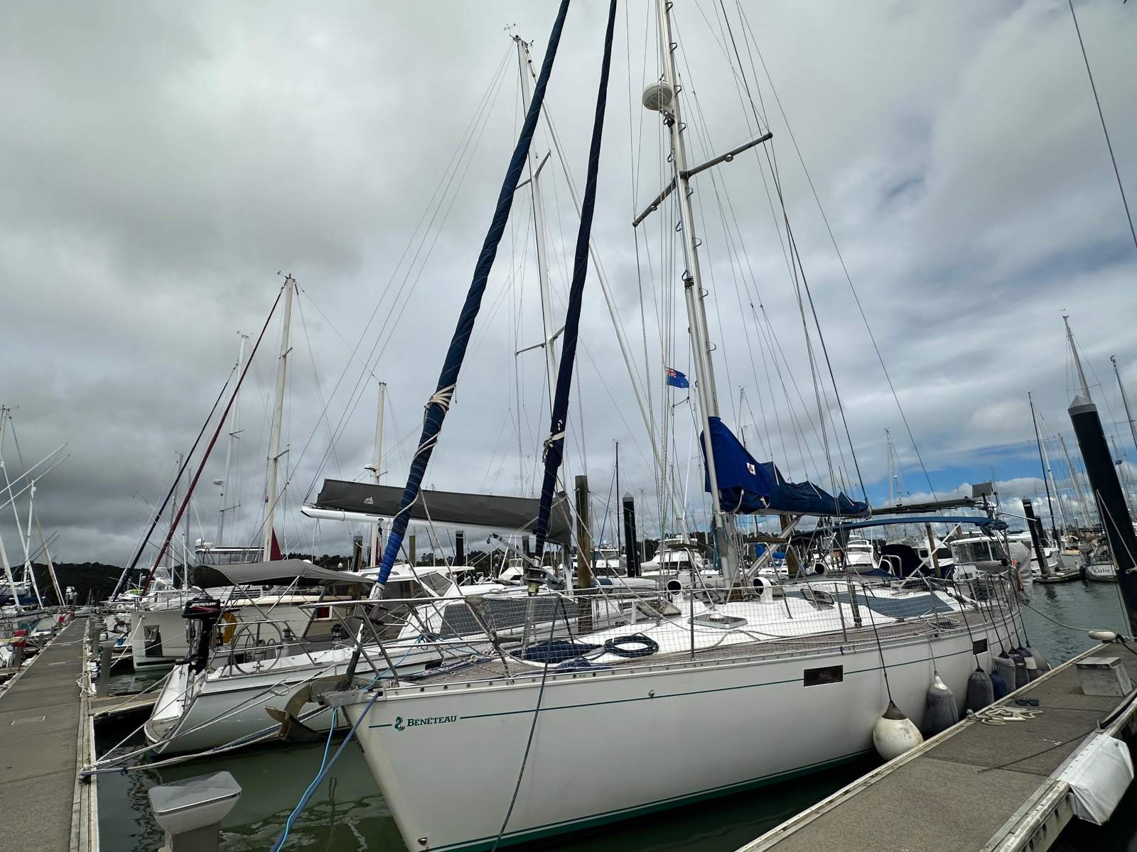 Beneteau Oceanis 430