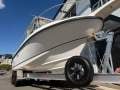 Boston Whaler 230 Conquest With Evinrude E-TEC Gen2 250HP (29 Hours!)