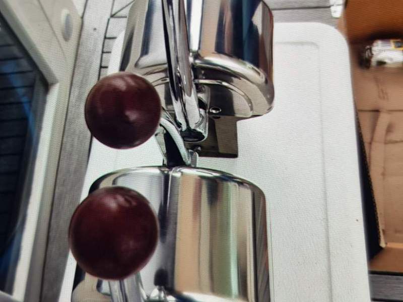 Throttle and gear controls