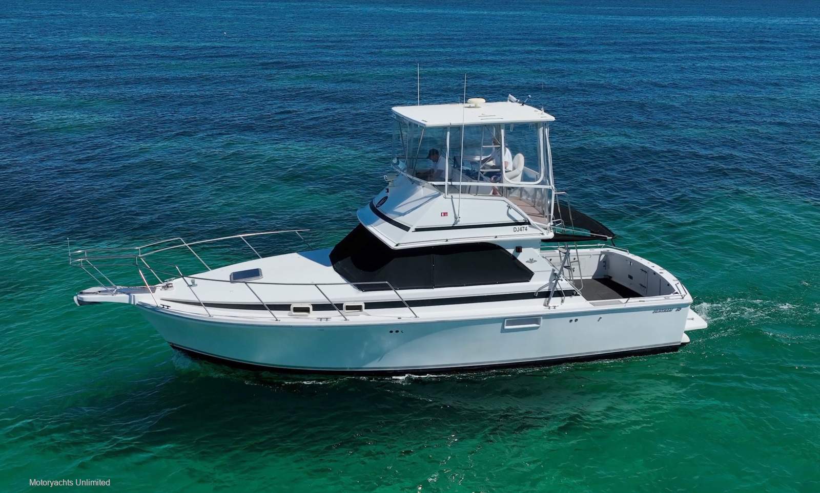 Bertram Caribbean 35 Fantastic family Rottnest cruiser