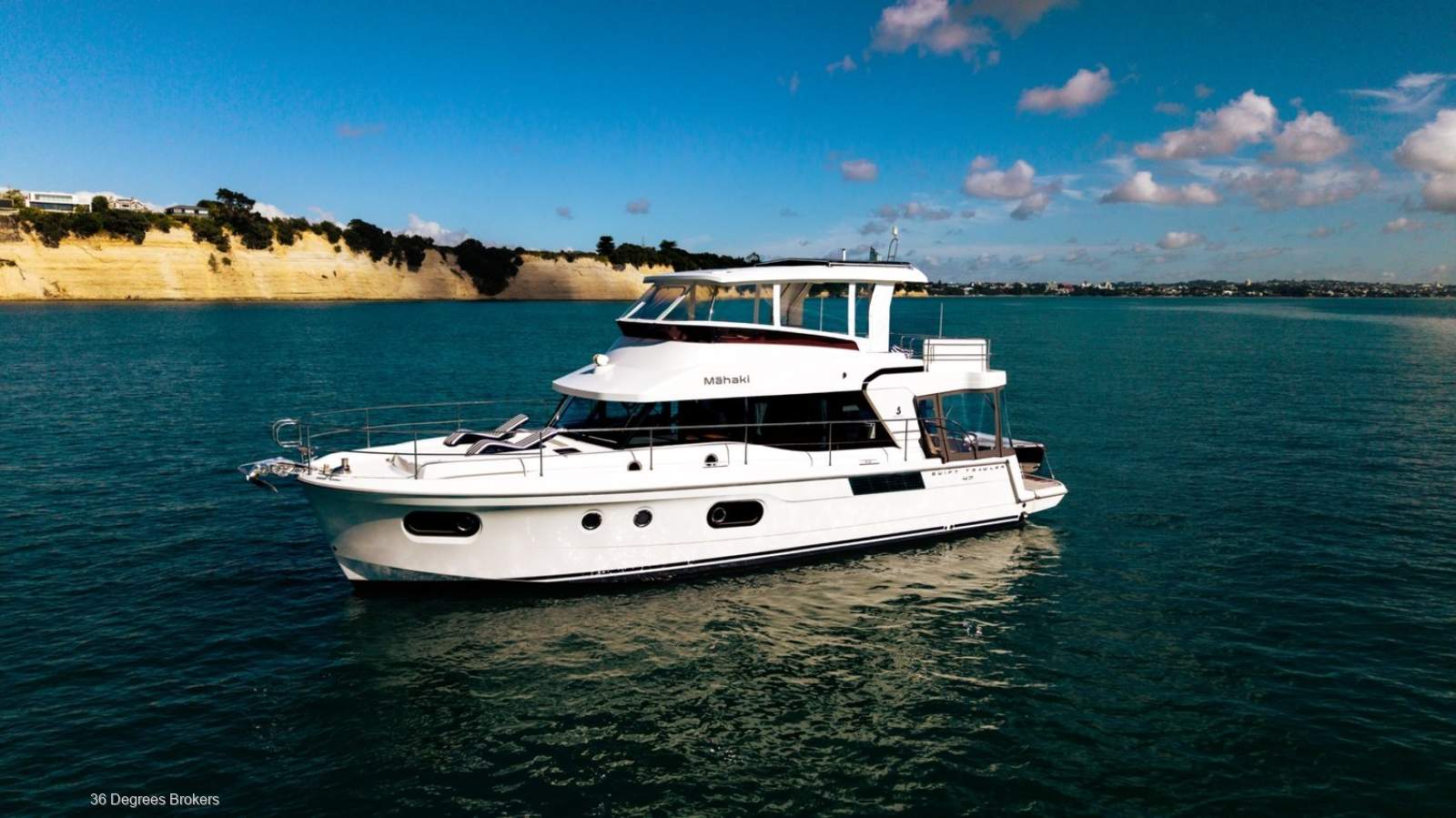 Beneteau Swift Trawler 47
