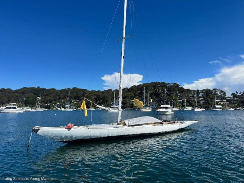 Classic Craft Timber racing Yacht