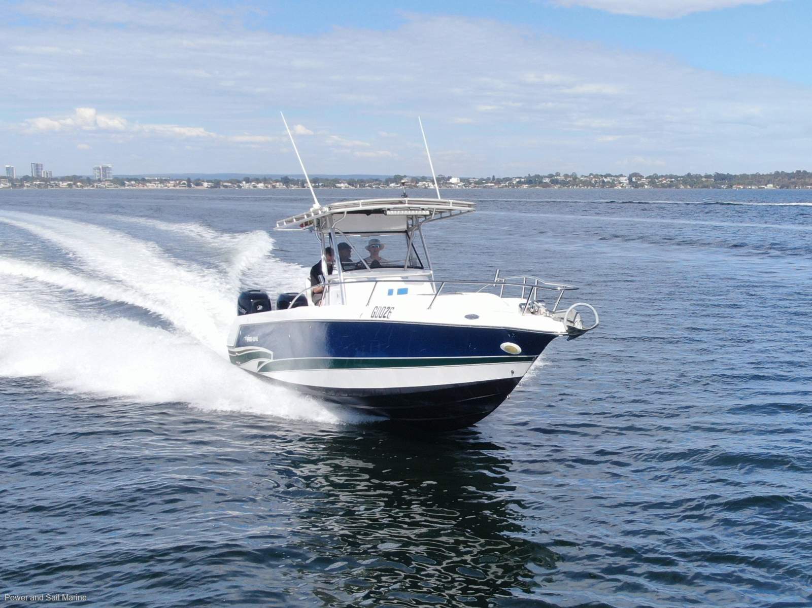 Pro-line 34 Super Sport Cuddy