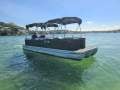 Pacific Pontoons 250