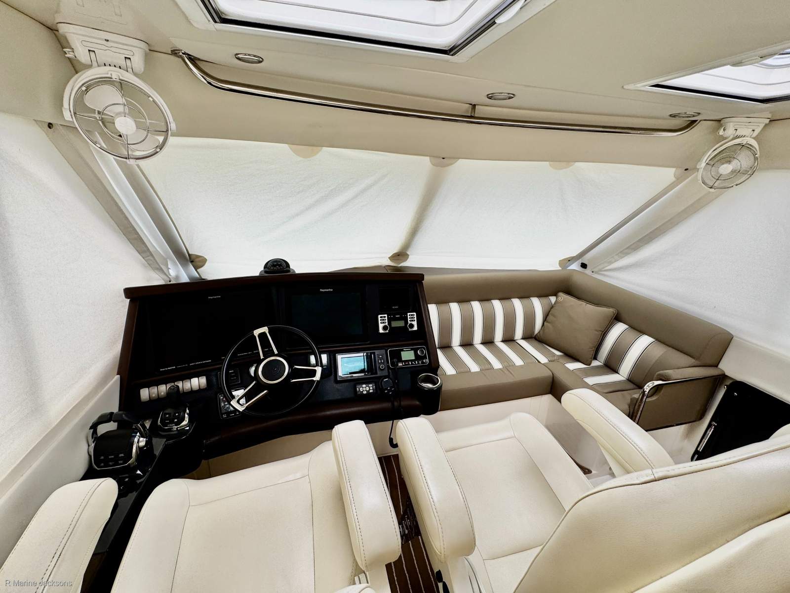 Samsara X Riviera 50 Enclosed Flybridge Boat Brokers of Tasmania