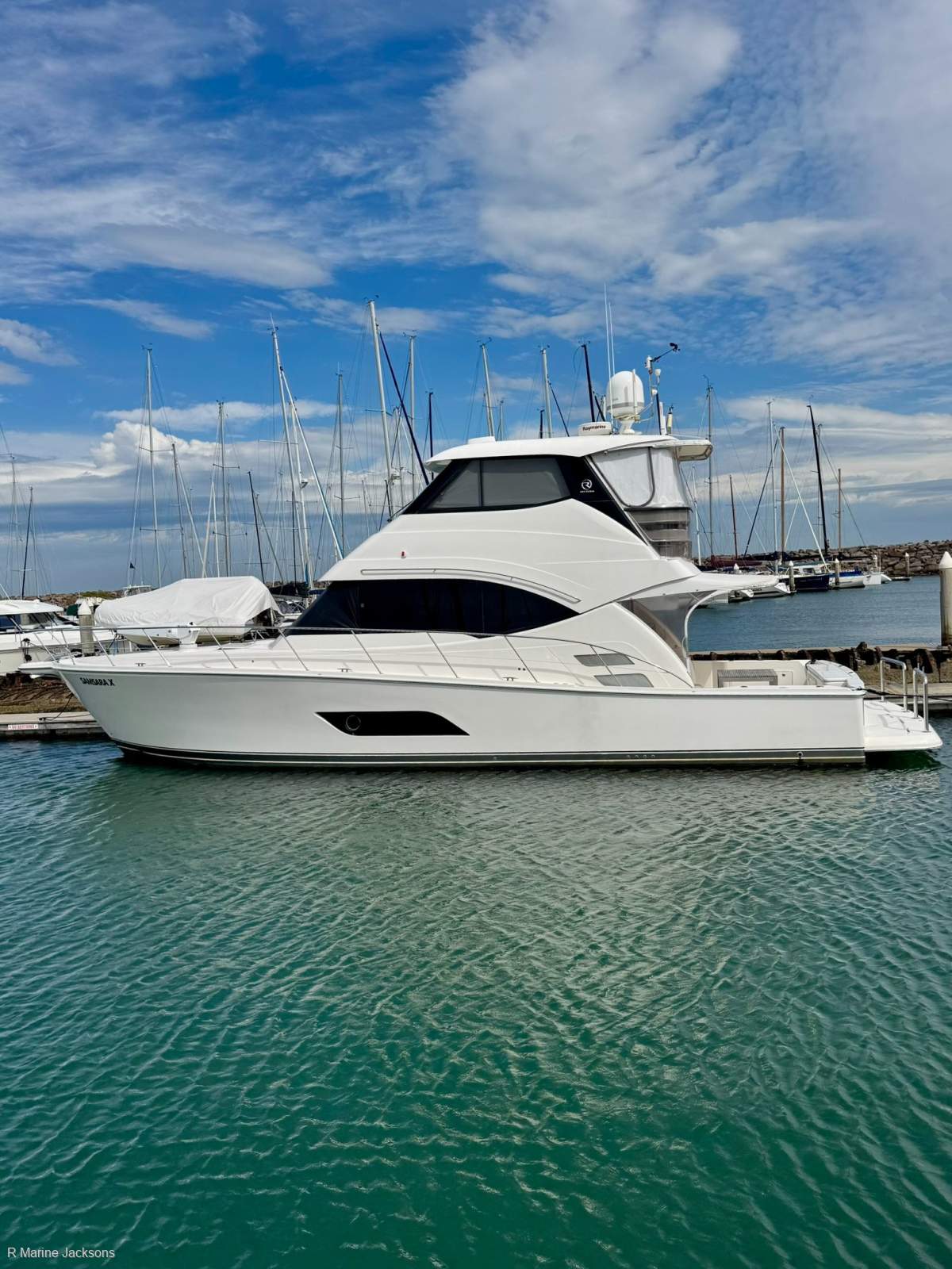 Samsara X Riviera 50 Enclosed Flybridge Boat Brokers of Tasmania