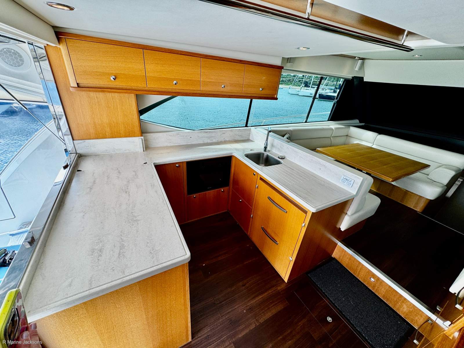 Samsara X Riviera 50 Enclosed Flybridge Boat Brokers of Tasmania