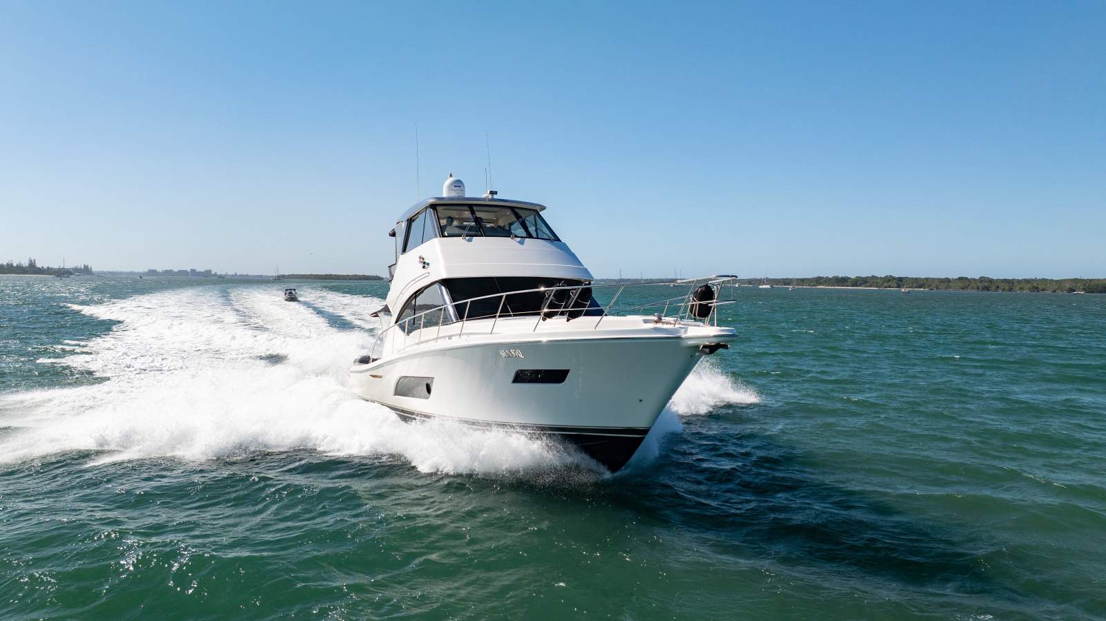 Riviera 57 Enclosed Flybridge