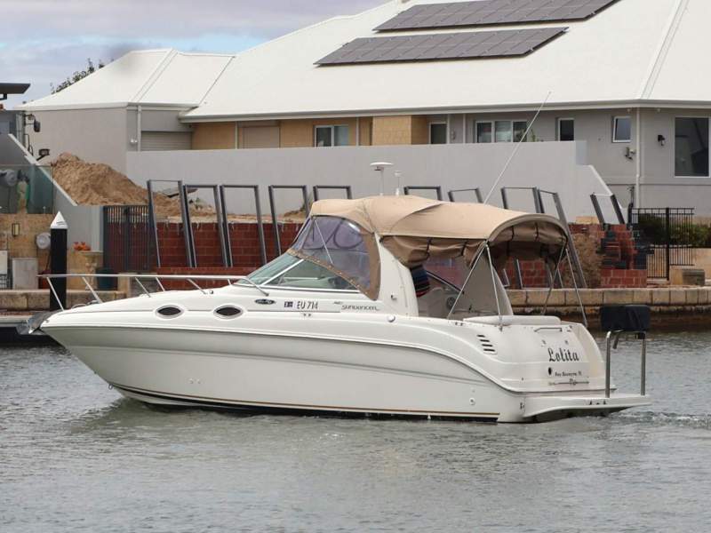 Sea Ray 260 Sundancer - Low Hours & Turnkey!