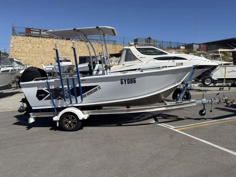 Quintrex 490 Renegade Centre Console LIKE A NEW VESSEL WITH A VERY LOW 61hrs