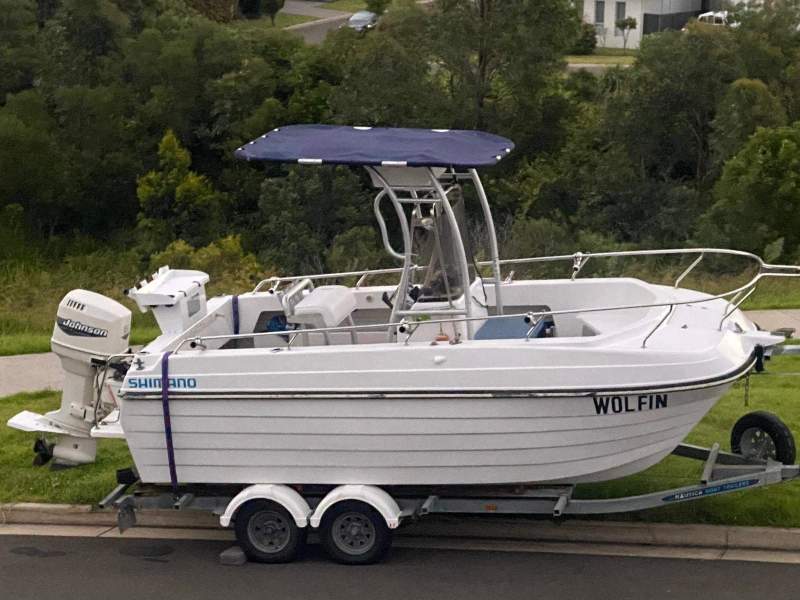 Noosa Cat 1800 Single Pod Centre Console