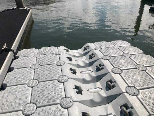 Boat/Tinny/Jet Ski Floating Pontoon Dock - 3m x 4m - Rollers + Winch