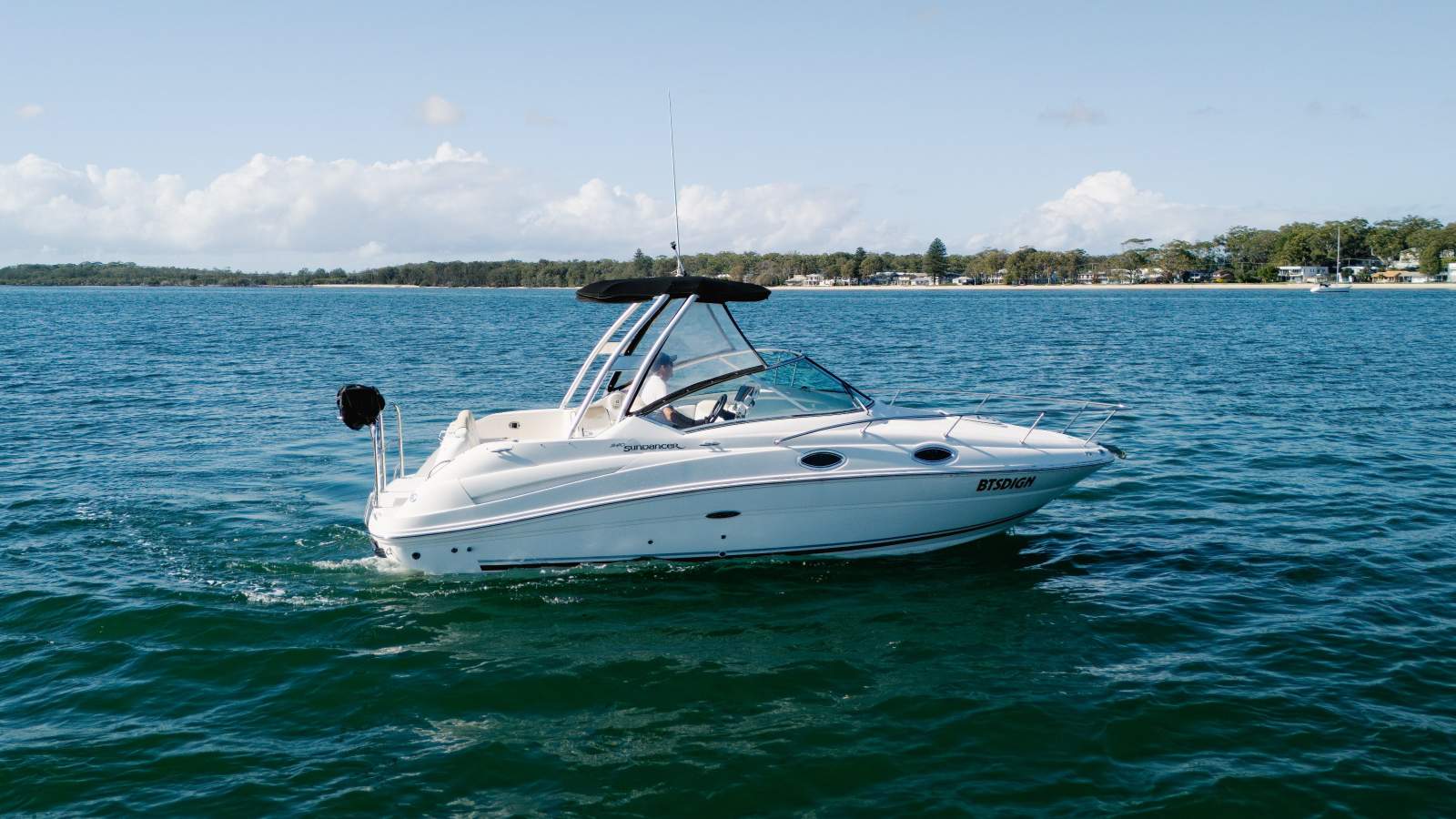 Sea Ray 240 Weekender