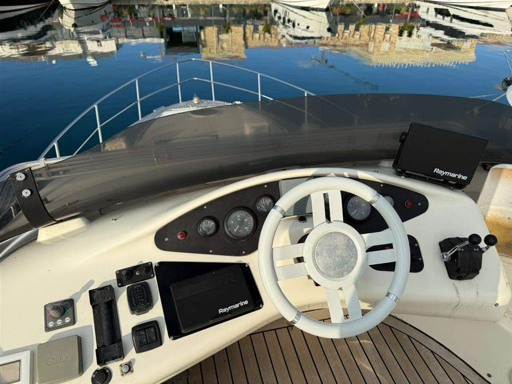 Azimut 42