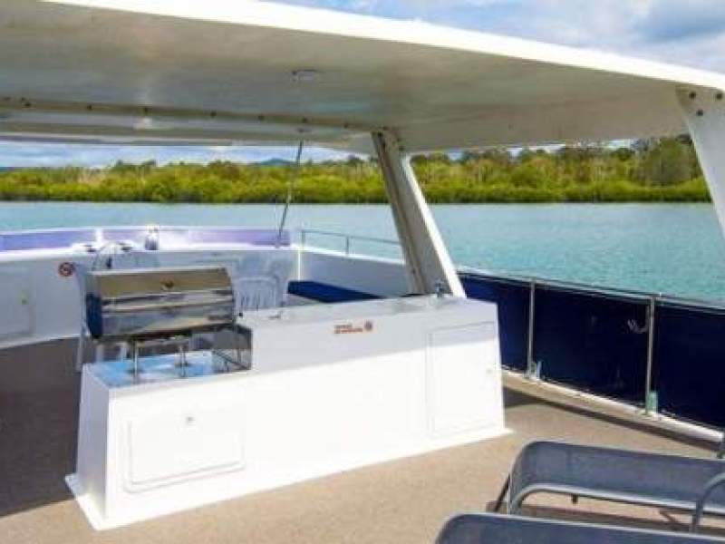 House Boat Business Noosa River
