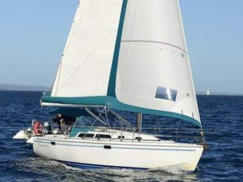 Catalina 320 Build 1995