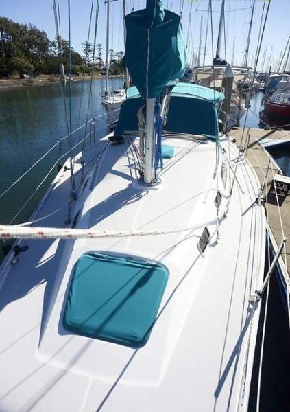 Catalina 320 Build 1995