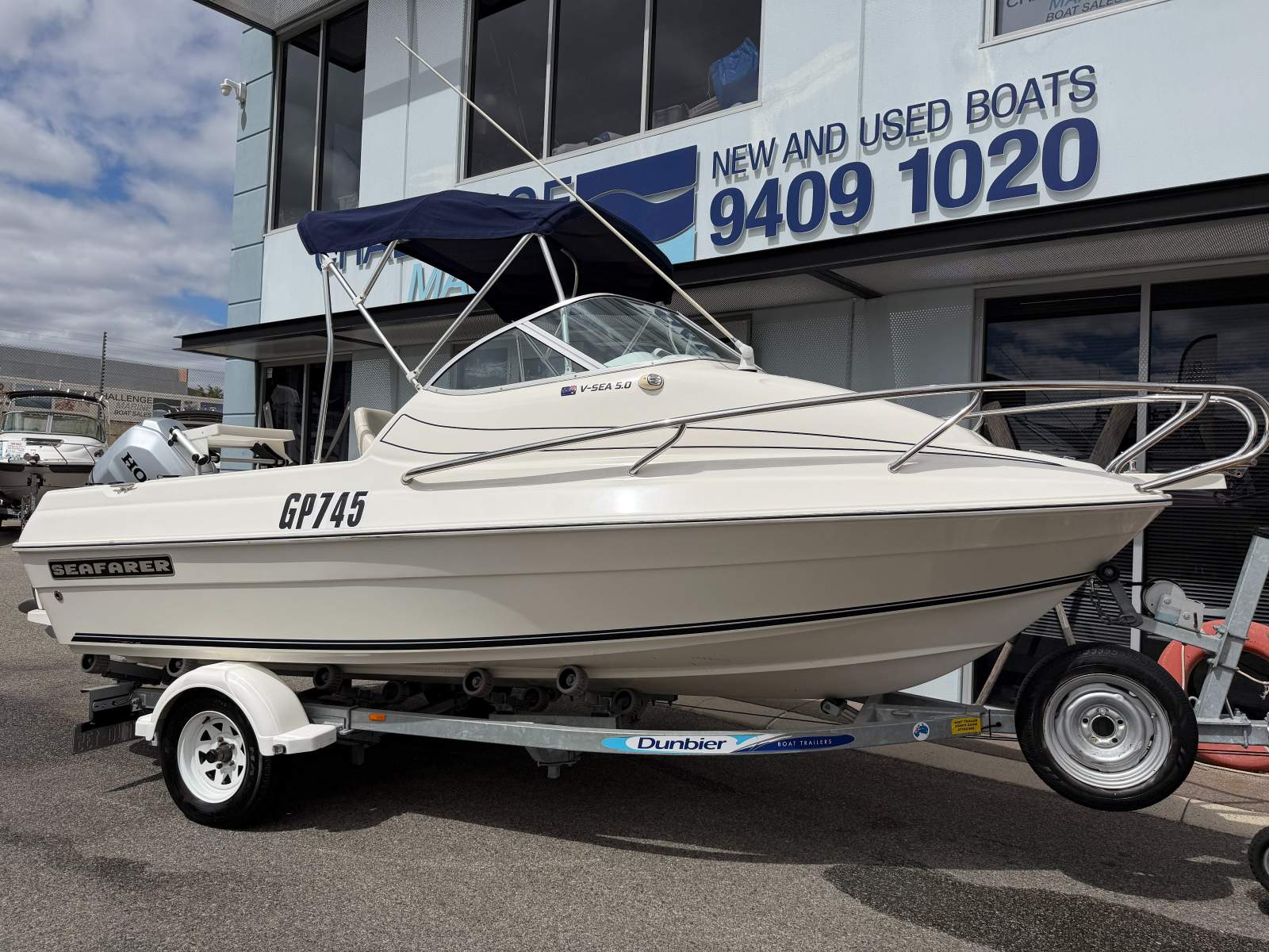 Seafarer V-Sea 5.0 With 100HP Honda 4-Stroke (68 Hours!)