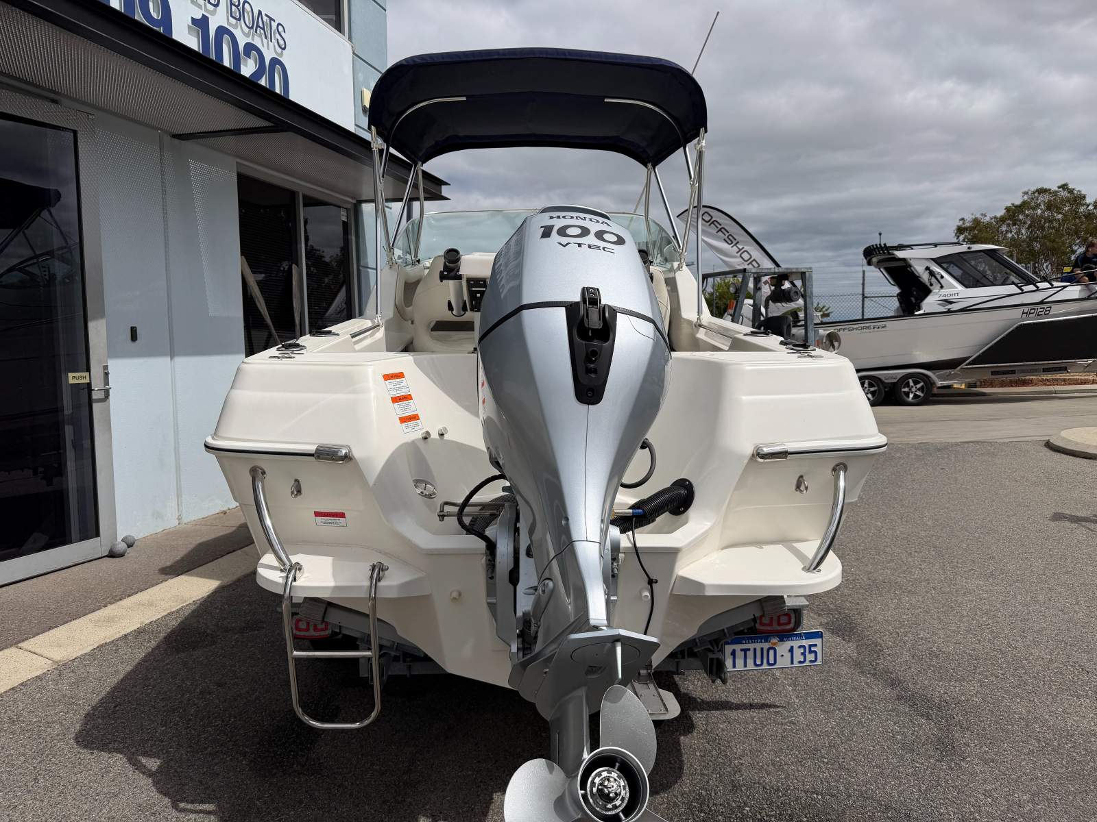 Seafarer V-Sea 5.0 With 100HP Honda 4-Stroke (68 Hours!)