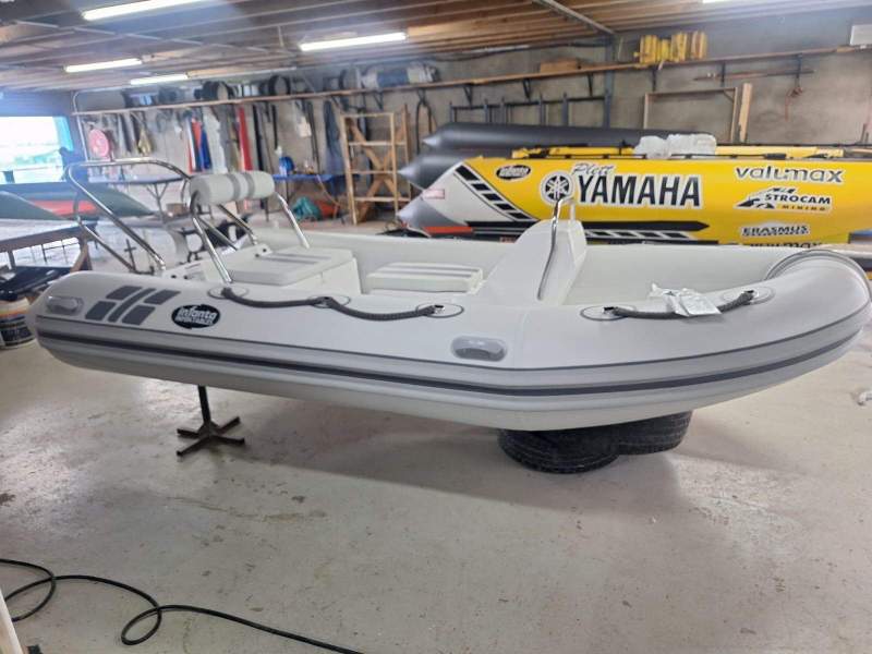 Infanta 3.9SR RIB tender