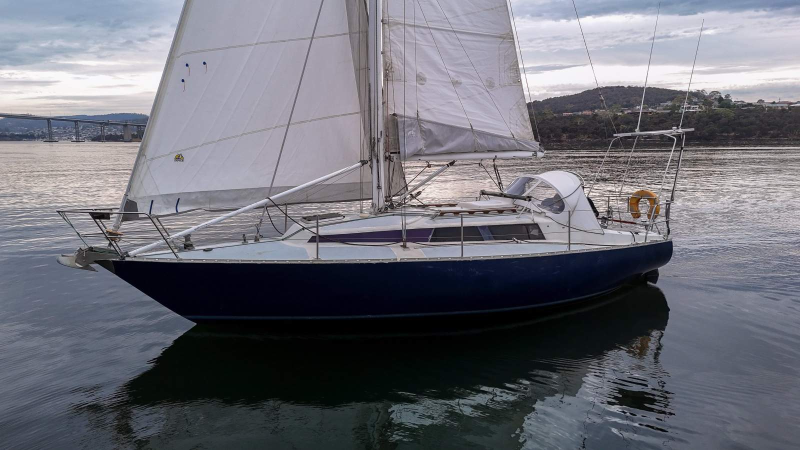 Miller And Whitworth 32 WELL EQUIPPED AND MAINTAINED CRUISER/RACER