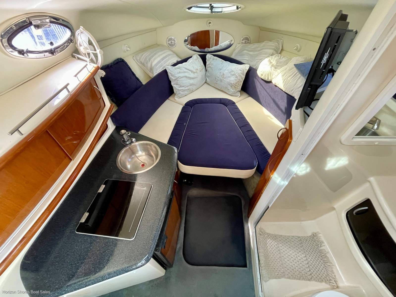 Mustang 2800 SportsCruiser Series III