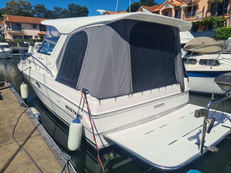 Mustang 3400 Wide Body