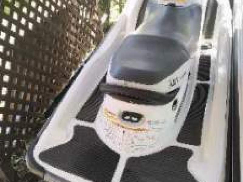 Kawasaki Ultra 150 2Jet- Skis: Kawasaki Ultra 150LX & kawasaki1200F