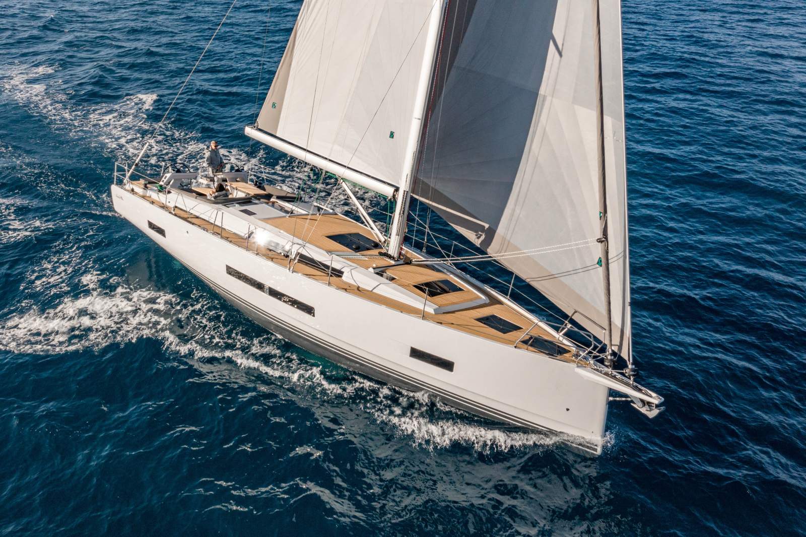 Hanse 460 PREMIUM YACHT SHARE - SYDNEY HARBOUR & WHITSUNDAYS