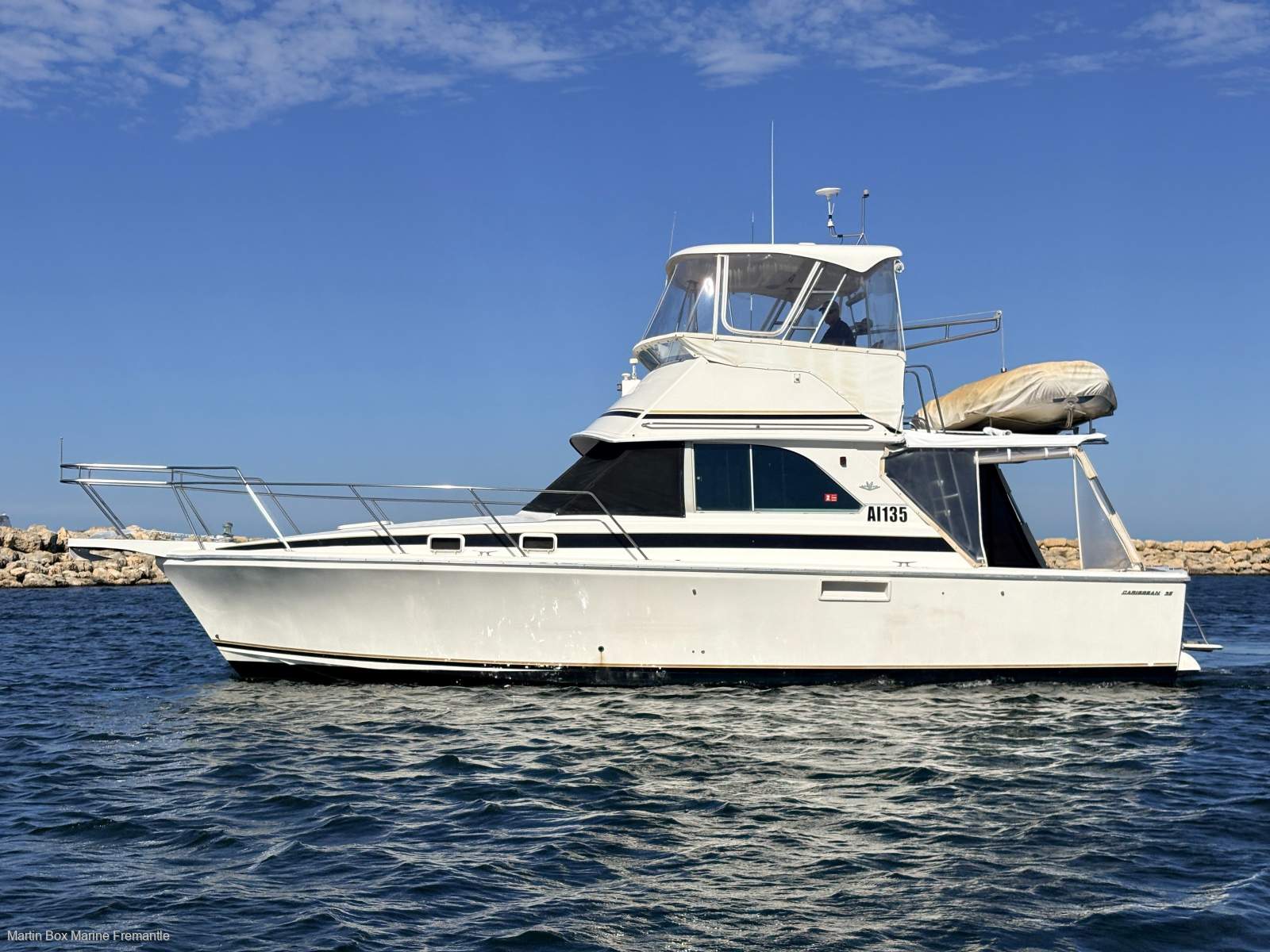 Caribbean 35 Flybridge Cruiser With Brand New ONAN Genset