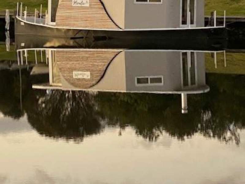 Andrew Cook Paddle Wheeler Miralie