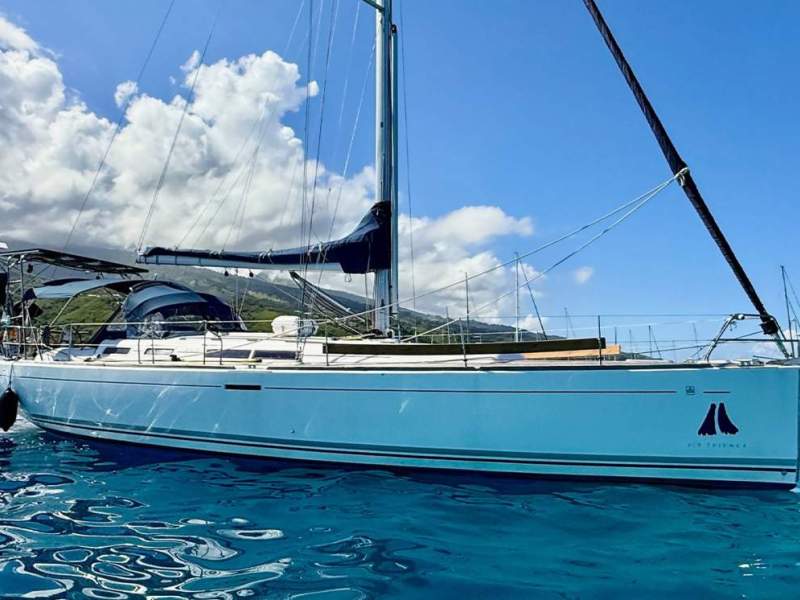 Dufour Grand Large 455