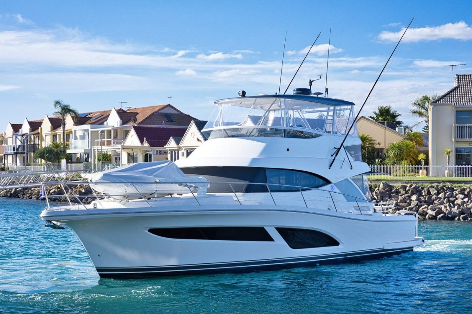 Riviera 46 Sports Motor Yacht