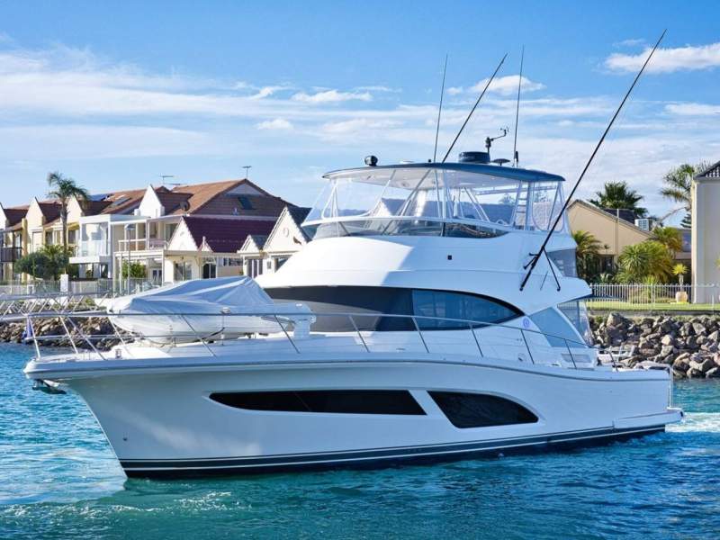 Riviera 46 Sports Motor Yacht