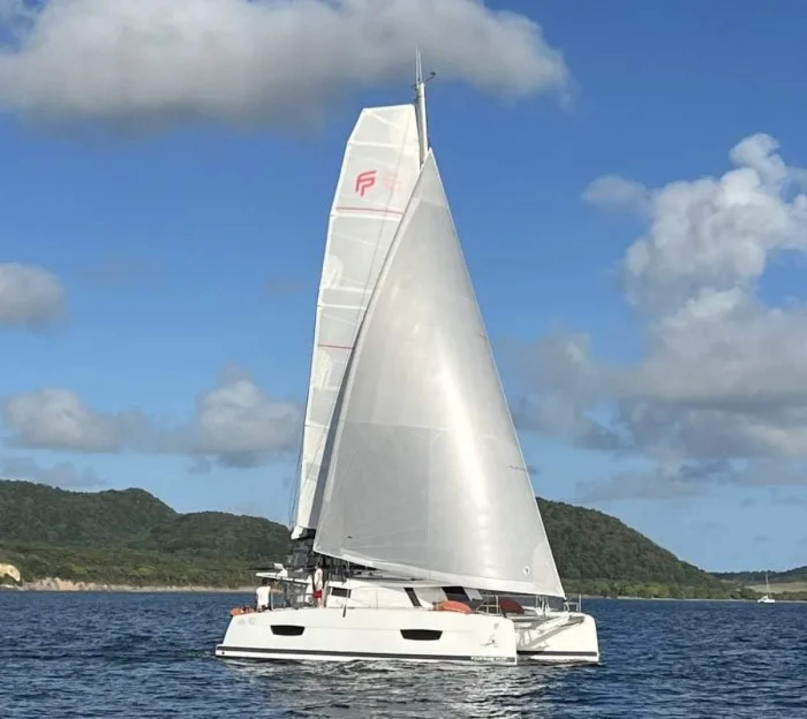 Fountaine Pajot Isla 40 'SV Nils'