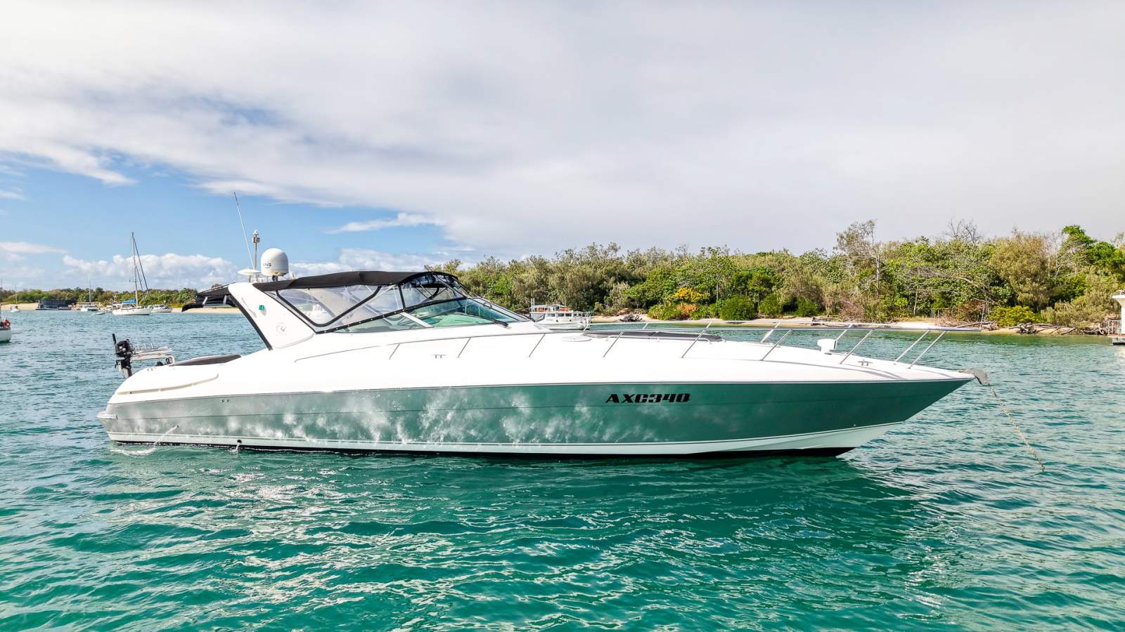 Riviera M430 Sports Cruiser