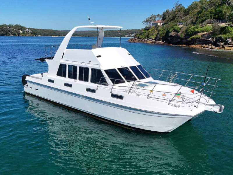 Noosa Cat 4100 Flybridge