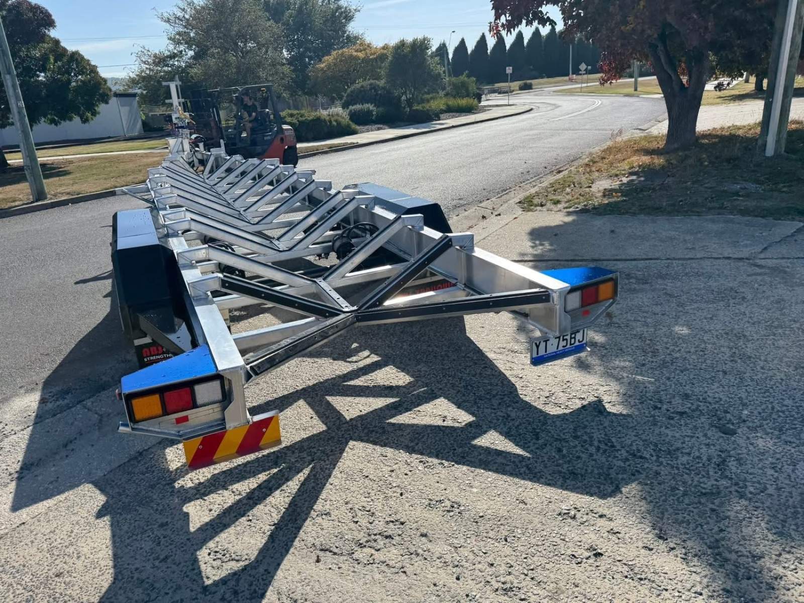 Air Rider 10.5 9.6 m Global Marine Air Rider (10.4m LOA)