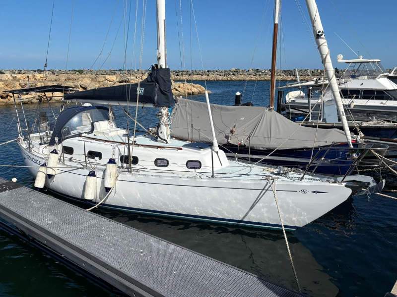 Sparkman & Stephens 34 Renowned ocean cruiser