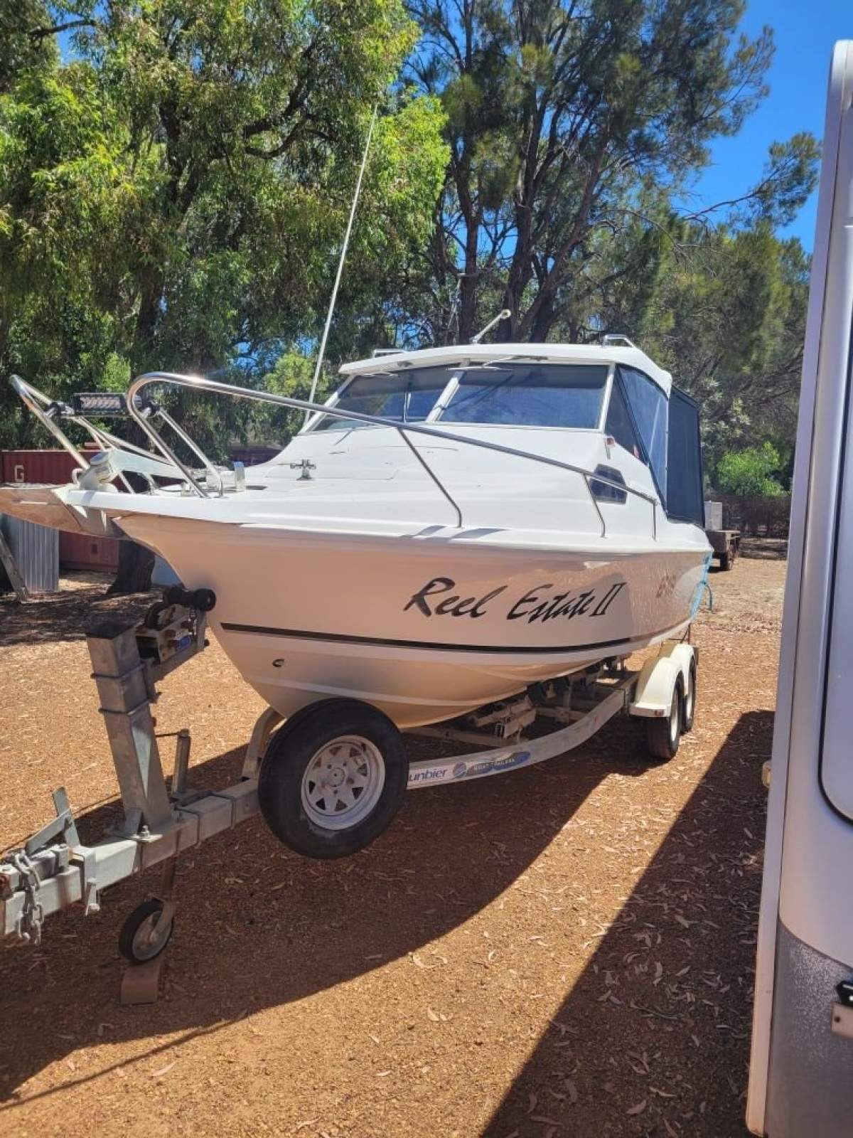 Caribbean 213 Reef Runner