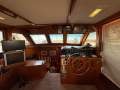 Hershine 57 Pilot House