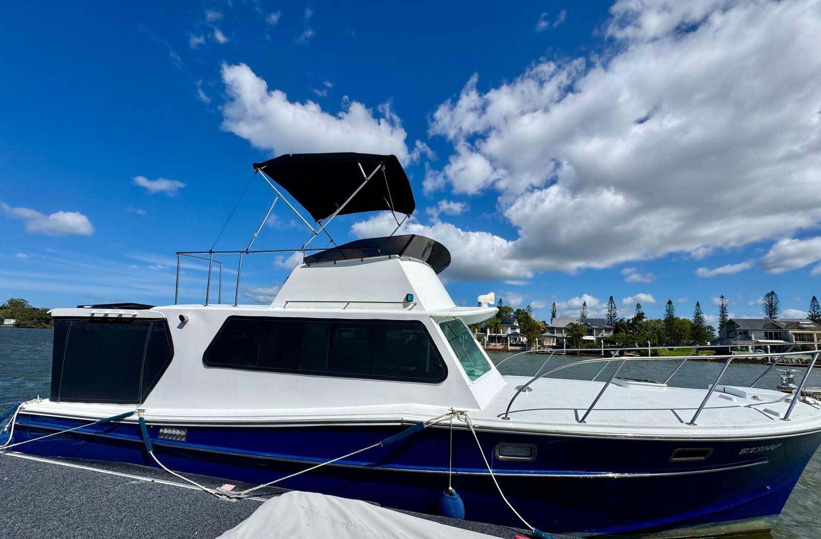 Masters Aquarius 35 ft Flybridge Recent Refit