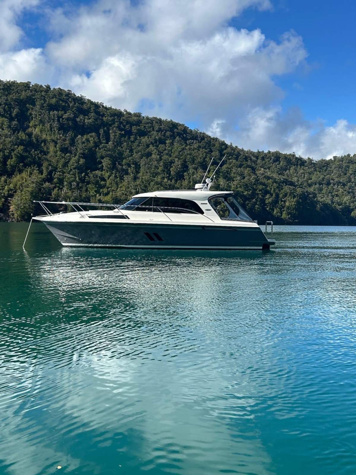 Superior 1050 Sorts Sedan