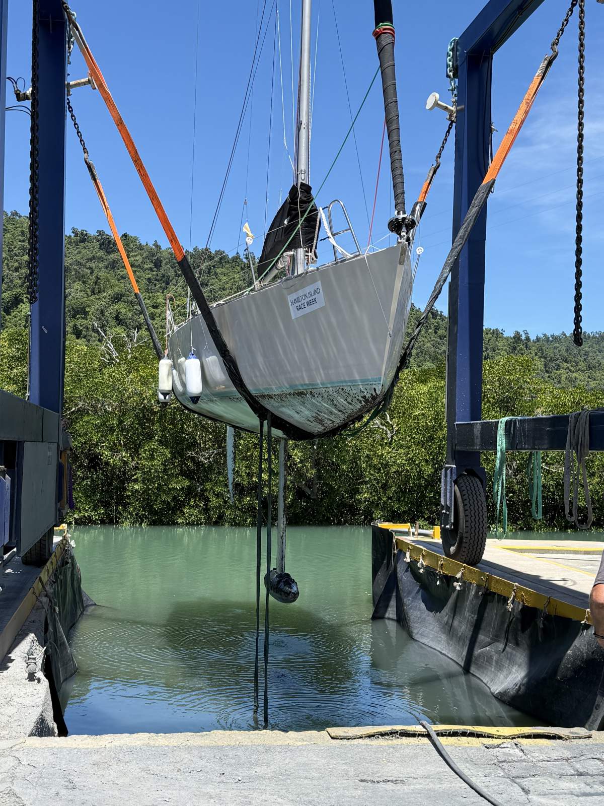 Adams 10.6 3m lifting keel