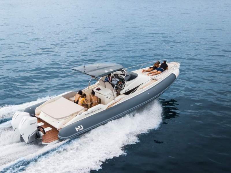 Nuova Jolly Prince 38 Sport Cabin
