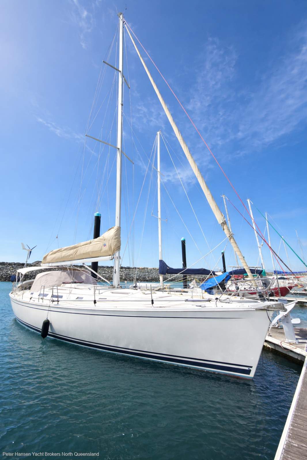 Hanse 411