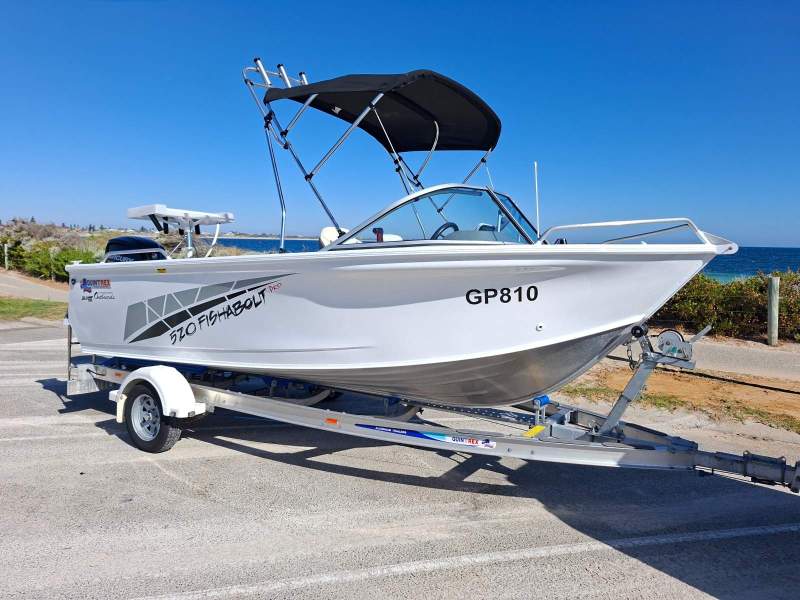 Quintrex 520 Fishabout Pro